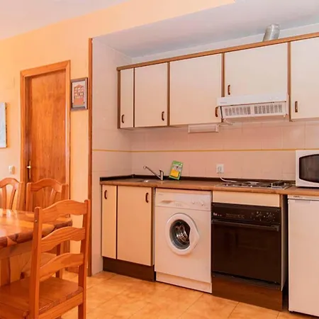 3000 アパート ビリャヌア