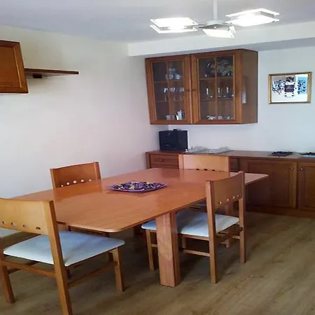 Apartment 3000